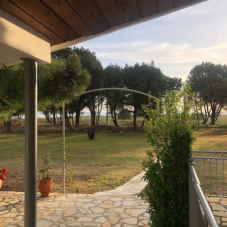 Вилла Seaside Retreat House Каковатос Экстерьер фото